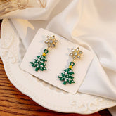 GENTLE CHRISTMAS SNOWMAN CHRISTMAS TREE EARRINGS_CWAJE1836