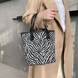 New Fashion Portable Large Capacity Cosmetic Bag_Cwab4484