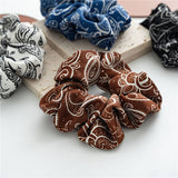 PAISLEY PRINT SCRUNCHIES_CWAHA0351