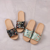 EMBROIDERED LINEN SLIPPERS FOR COUPLES_CWSHF0195