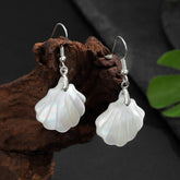 FRESH FAN SHAPED WHITE BUTTERFLY SHELL EARRINGS_CWMM4265