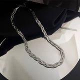 A Versatile Double-Layer Stacked Chain Necklace_Cwaje4483