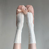 THIN LACE MESH SOCKS VERSATILE MID LENGTH SOCKS_CWMS0448