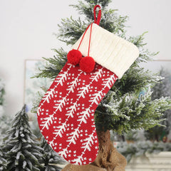 CHRISTMAS DECORATIONS WITH VARIOUS CHRISTMAS SOCKS_CWMS1433