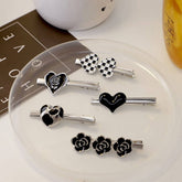 BLACK GLAZE FLOWER HEART CHECKERBOARD HAIRPIN_CWAHA4737