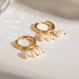 18K GOLD STAINLESS STEEL HOOP PEARL EARRINGS_CWASC1659