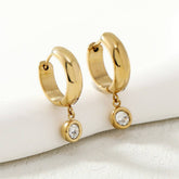 18K GOLD EARRINGS WITH WHITE GEMSTONES_CWMM3661