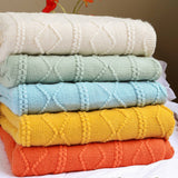 KNITTED WARM BLANKET WITH TASSELS_CWMM0199