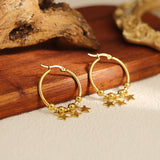 CIRCLE STAINLESS STEEL TWISTED DIAMOND EARRINGS_CWMM3612