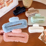 FAUX RABBIT FUR HAIR CLAW ELEGANT WINTER STYLE_CWABE0198