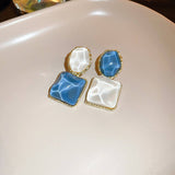 IRREGULAR SQUARE OVAL EARRINGS WITH WATER PATTERNS_CWAJE2050
