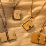 OPEN AND CLOSE BOOK LETTER NECKLACE_CWAJE1602