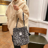 Cwab3899_Corduroy Snap-Button Large-Capacity Shoulder Bag
