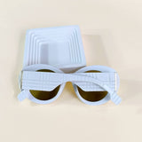 RETRO AND FASHION OVAL SUNGLASSES FOR WOMEN_CWASG0272