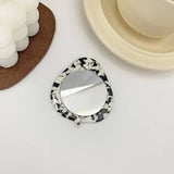 COMPACT ACETATE LEAF SHAPED MAKEUP MIRROR_CWMM6398