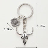 ALLOY OX HEAD KEYCHAIN PENDANT_CWMM0581