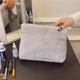 NEW PORTABLE LARGE CAPACITY PLUSH COSMETIC BAG_CWAB4426