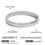 STAINLESS STEEL CURVED CLASP BANGLE SLEEK STYLE_CWAJE4661