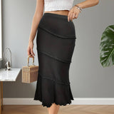 Solid-Color Ear-Trimmed Knit Fishtail Skirt