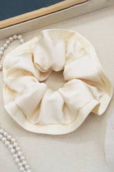 MALIST SENSE SILK SOLID COLOR SCRUNCHIE_CWAHA0179