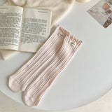 Women Flower Ear Edge Long Crew Socks_Cwms0420