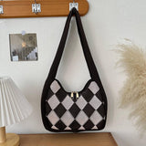 Diamond Check Contrast Knit Shoulder Bag_Cwab3068