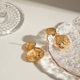 DESIGN RELIEF 18K GOLD SHELL STARFISH EARRINGS_CWASC1664