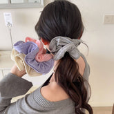 CREAMY SPORTY STRIPE SCRUNCHIE HAIR TIE_CWAHA5521