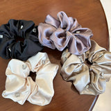 LIGHT LUXURY LOVE LARGE INTESTINE HAIR SCRUNCHIES_CWAHA2812