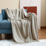 SOFT COZY KNIT BLANKET WITH TASSEL_CWMM0197