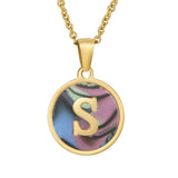 CIRCULAR SHELL ENGLISH LETTER PENDANT NECKLACE_CWAJE0675