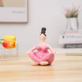 EUROPEAN YOGA GIRL RESIN DESK ORNAMENT_CWMM9882