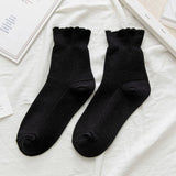 RUFFLED SOLID COLOR MID TUBE SOCKS FOR WOMEN_CWMS0412
