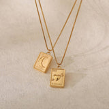 FASHION MOON LOVE PHOTO ALBUM NECKLACE_CWMM5673