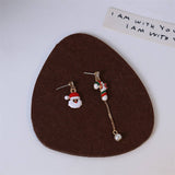 ASYMMETRIC CHRISTMAS TREE ELK TASSEL EARRINGS_CWAJE2403