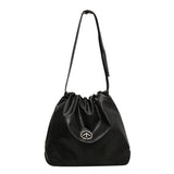 Retro Large-Capacity Commuter Armpit Bag_Cwab1581