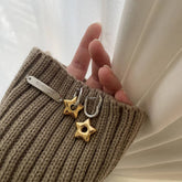 Two-Tone Metal Star Oval Ear Cuff Earrings_cwaje5037