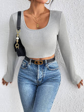 Solid-Color Fitted Crop Top Knitted Top