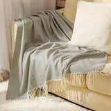 LIGHTWEIGHT COZY WOVEN BLANKET WITH TASSELS_CWMM0196