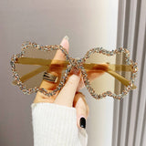 Women Diamond Transparent Sunglasses_Cwasg0213