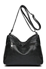 TEXTURE SOFT LEATHER MESSENGER BAG_CUAB0032