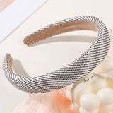 PLAID PATTERN HAIR HOOP_CWAHA0225
