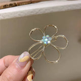 FLORAL SIDE HAIR CLIP FOR GIRLS SIMPLE ELEGANT_CWAHA4792