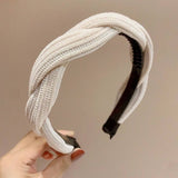 CROSS BRAIDS WITH WIDE TEETH HEADBAND_CWAHA1697