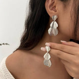 SIMPLE AND ELEGANT TEMPERAMENT RUFFLE EARRINGS_CWMM3226