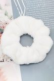 FLUFFY PLEATED SCRUNCHIE HAIR TIE_CWAHA0188