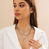 MINIMALIST LOCK KEY PENDANT NECKLACE_CWAJE1174