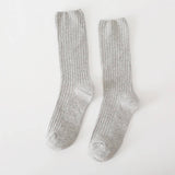 AUTUMN AND WINTER RETRO MID CALF SOCKS_CWMS0986