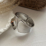 IRREGULAR HIGH END OPEN NICHE METAL BRACELET_CWMM3082