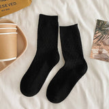 2024 NEW PINEAPPLE PATTERN MID TUBE SOCKS_CWMS0989